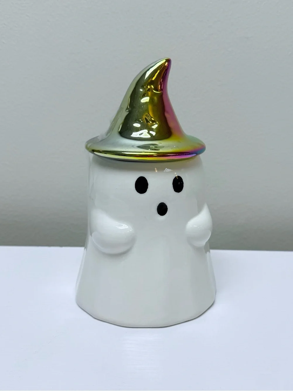 New! White Ceramic Ghost Figurine w/ Iridescent Hat as Lid Bullseye Playground